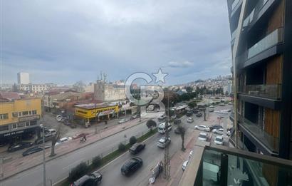 100.YIL BULVARI'NA CEPHE KİRALIK OFİS