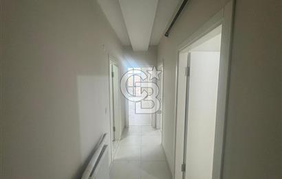 100.YIL BULVARI'NA CEPHE KİRALIK OFİS