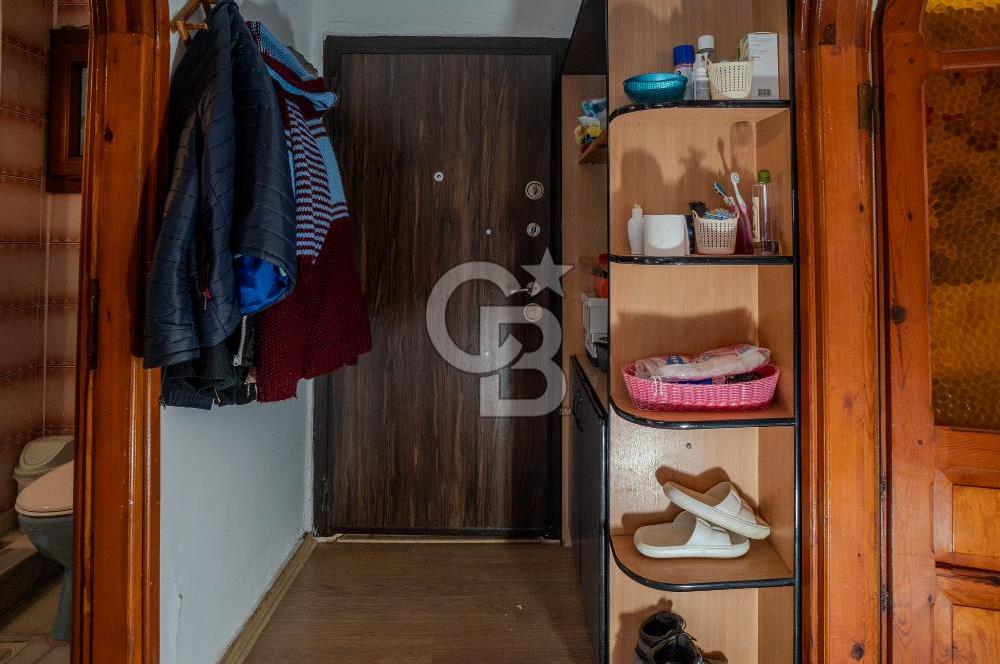 Güzelbahçe Siteler’de Havuzlu Sitede, Denize Yakın Villa