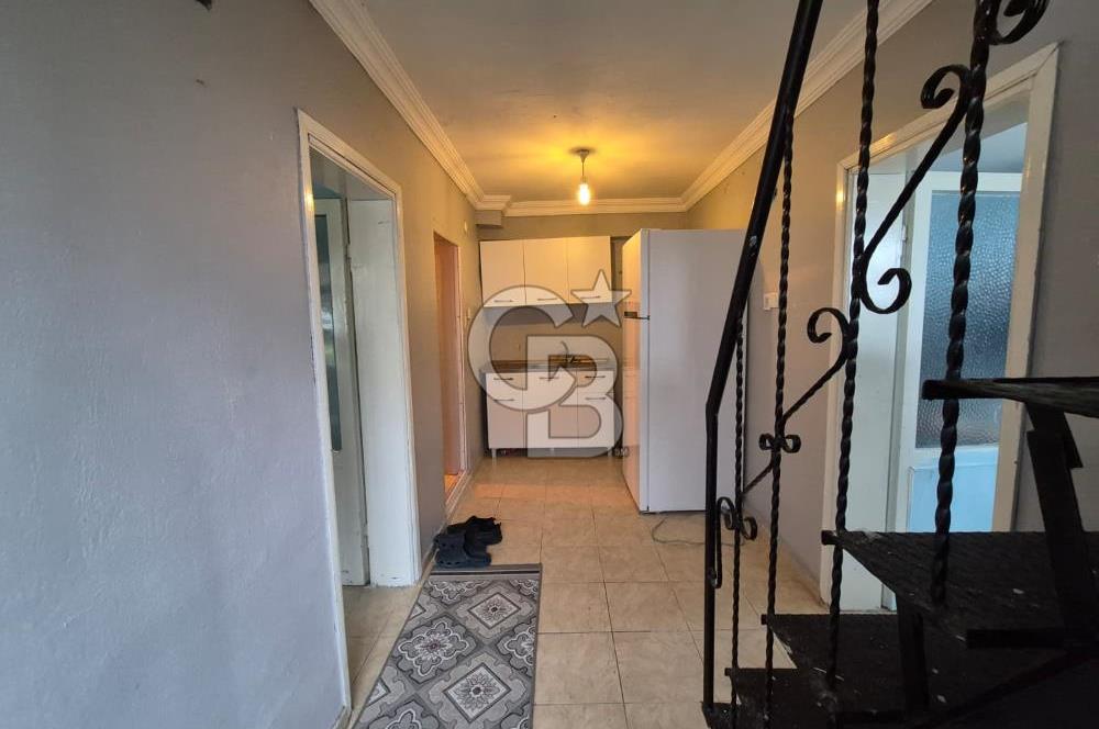 Ayvalık'ta 3+1 Deniz Manzaralı Satılık Müstakil Ev