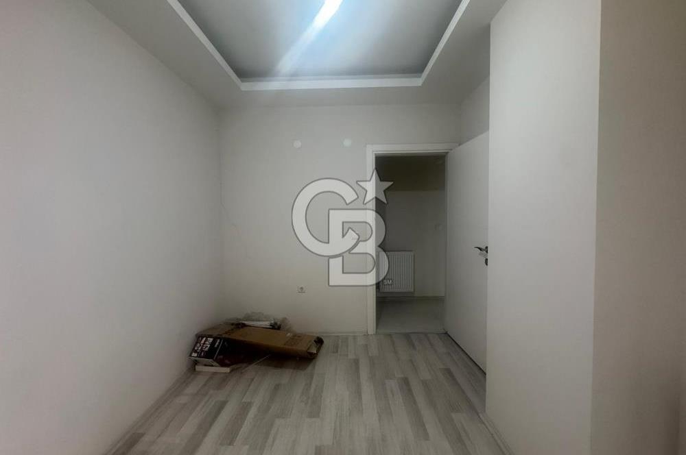 100.YIL BULVARI'NA CEPHE KİRALIK OFİS