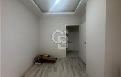 100.YIL BULVARI'NA CEPHE KİRALIK OFİS