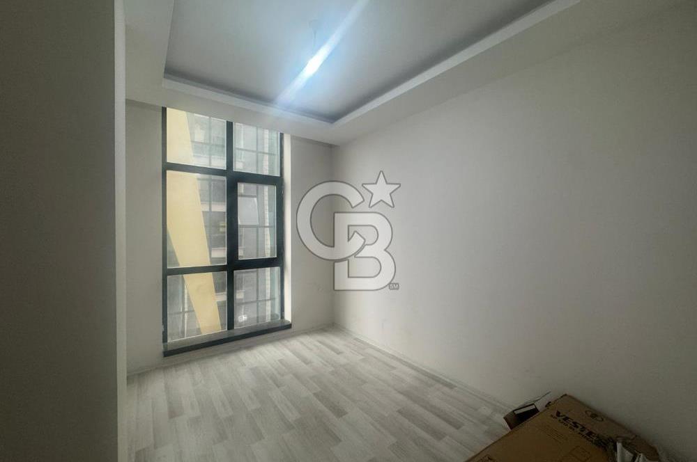 100.YIL BULVARI'NA CEPHE KİRALIK OFİS