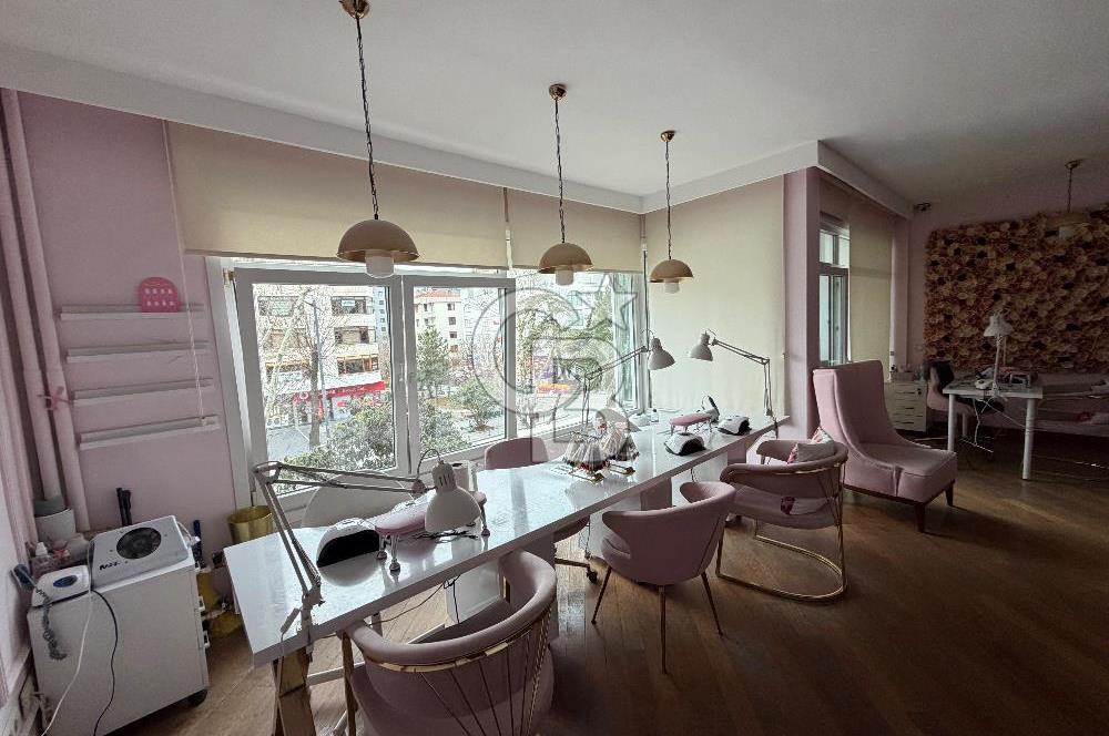 SUADİYE BAĞDAT CADDESİ’NDE TABELA DEĞERİ YÜKSEK KİRALIK İŞYERİ