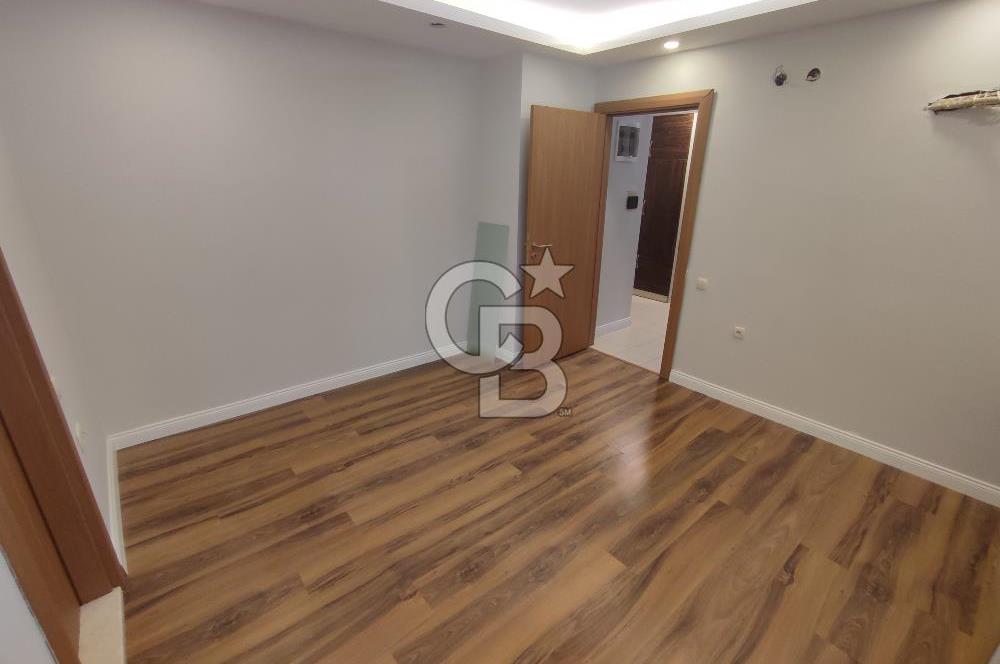 Konyaaltı Konaklar Bölgesi Havuzlu Sitede Kiralık 1+1