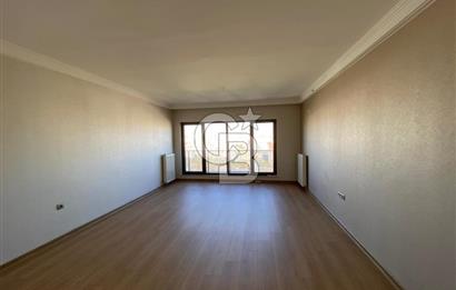 ERYAMAN MEVAŞEHİR'DE PEYZAJ MANZARALI 19.KAT 4+1 KİRALIK DAİRE