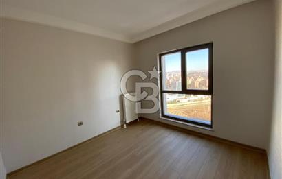 ERYAMAN MEVAŞEHİR'DE PEYZAJ MANZARALI 19.KAT 4+1 KİRALIK DAİRE