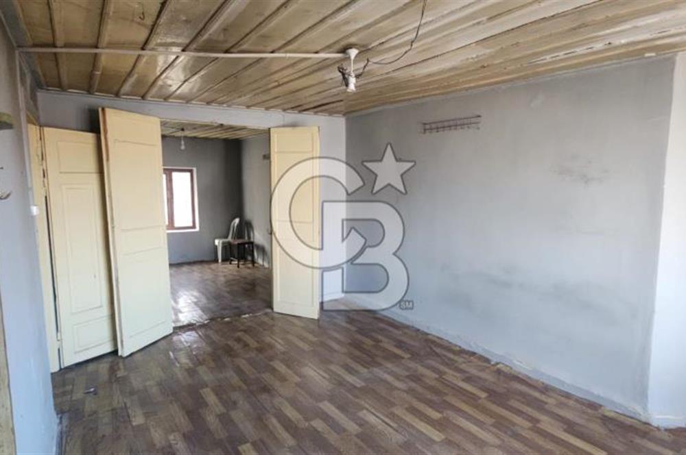 Ankara Kalede Dışı Restore Edilmiş 5+1 Satılık Müstakil Ev