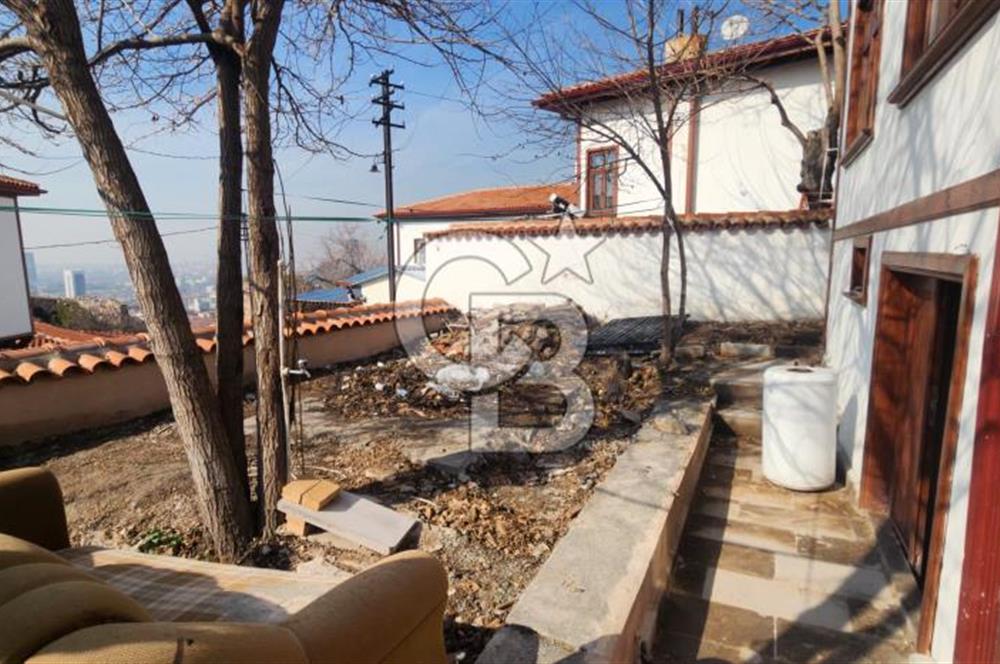 Ankara Kalede Dışı Restore Edilmiş 5+1 Satılık Müstakil Ev