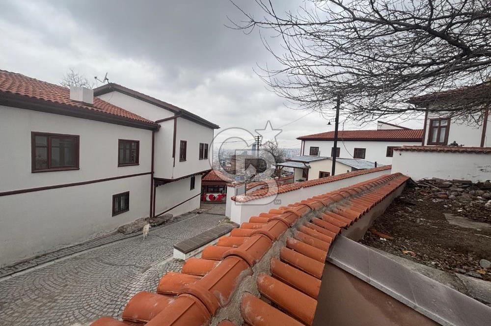 Ankara Kalede Dışı Restore Edilmiş 5+1 Satılık Müstakil Ev