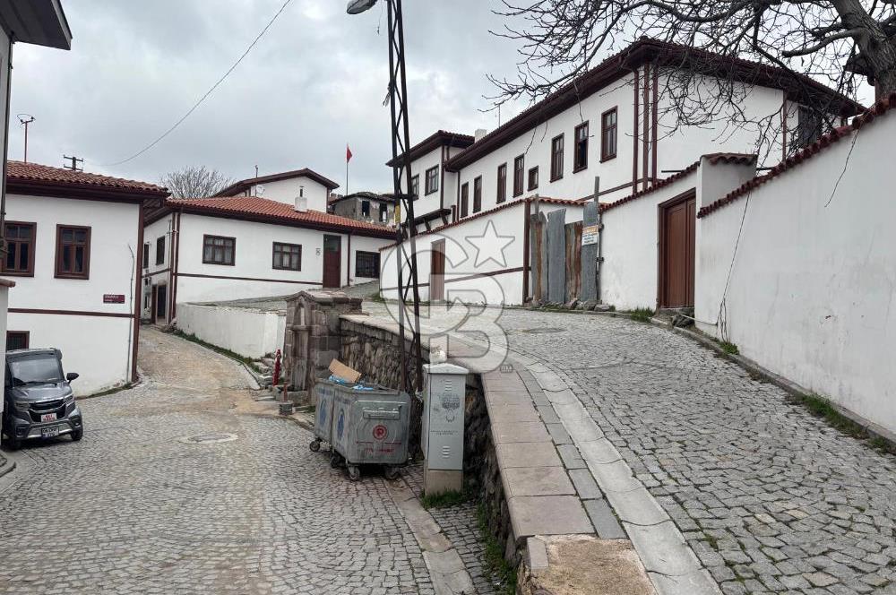 Ankara Kalede Dışı Restore Edilmiş 5+1 Satılık Müstakil Ev