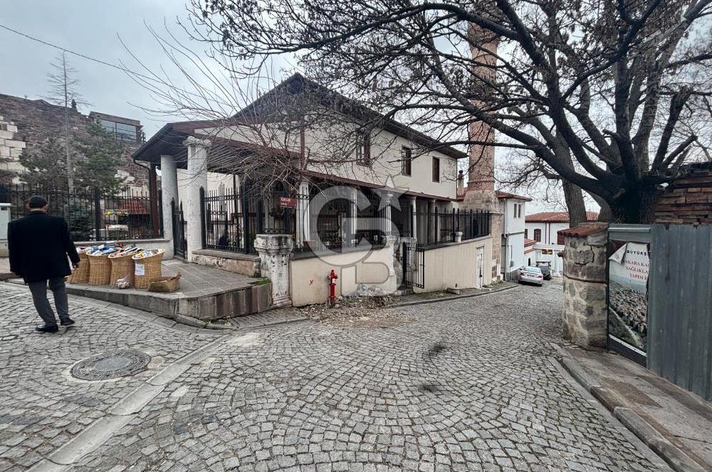 Ankara Kalede Dışı Restore Edilmiş 5+1 Satılık Müstakil Ev