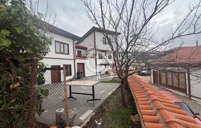 Ankara Kalede Dışı Restore Edilmiş 5+1 Satılık Müstakil Ev