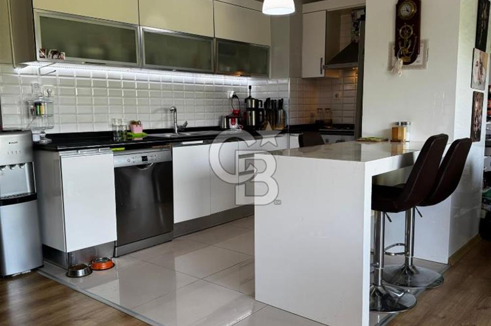 Bayraklı Körfez Mahallesi Kiralık 2+1 Bahçe Katı Daire