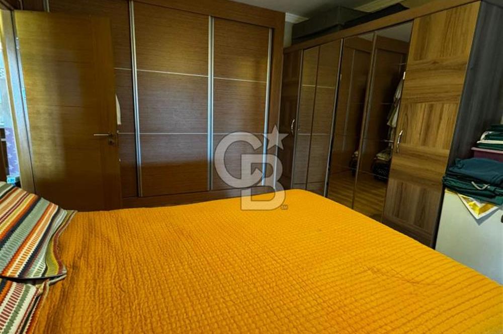 Bayraklı Körfez Mahallesi Kiralık 2+1 Bahçe Katı Daire