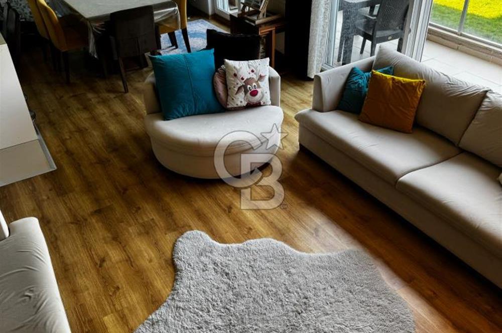 Bayraklı Körfez Mahallesi Kiralık 2+1 Bahçe Katı Daire
