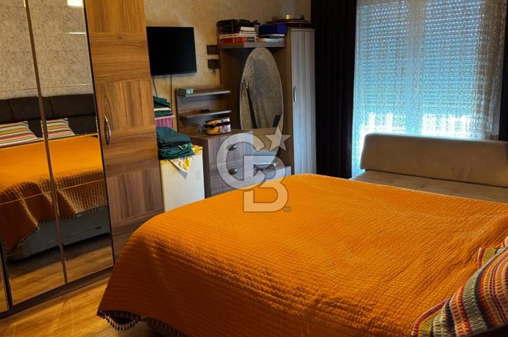 Bayraklı Körfez Mahallesi Kiralık 2+1 Bahçe Katı Daire