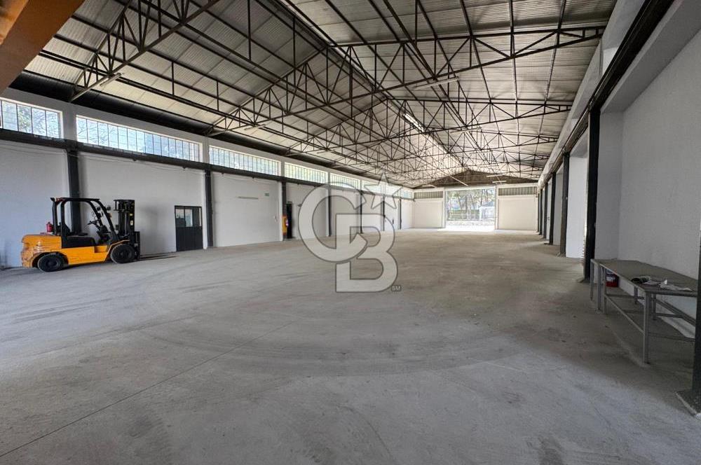 Ankara Yolu Akhan 3950 m² Arsa İçinde 1500 m² Kiralık Fabrika