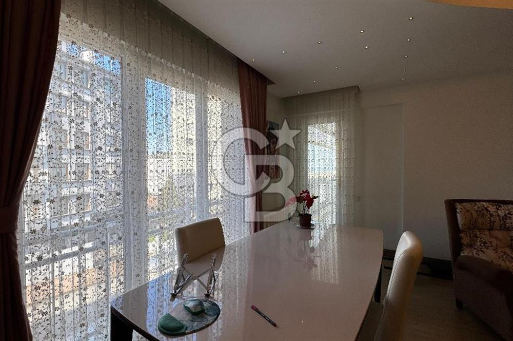 NİŞANTAŞI CADDESİ'NE CEPHE DENİZ MANZARALI SATILIK 3+1 DAİRE