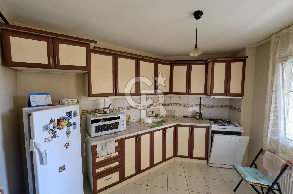 Karşıyaka Zübeydehanım Mah Kapalı Pazar Yeri Yanı Satılık 3+1