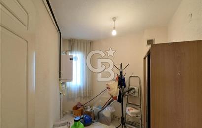 Karşıyaka Zübeydehanım Mah Kapalı Pazar Yeri Yanı Satılık 3+1