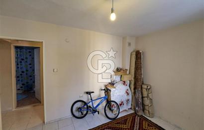 Karşıyaka Zübeydehanım Mah Kapalı Pazar Yeri Yanı Satılık 3+1