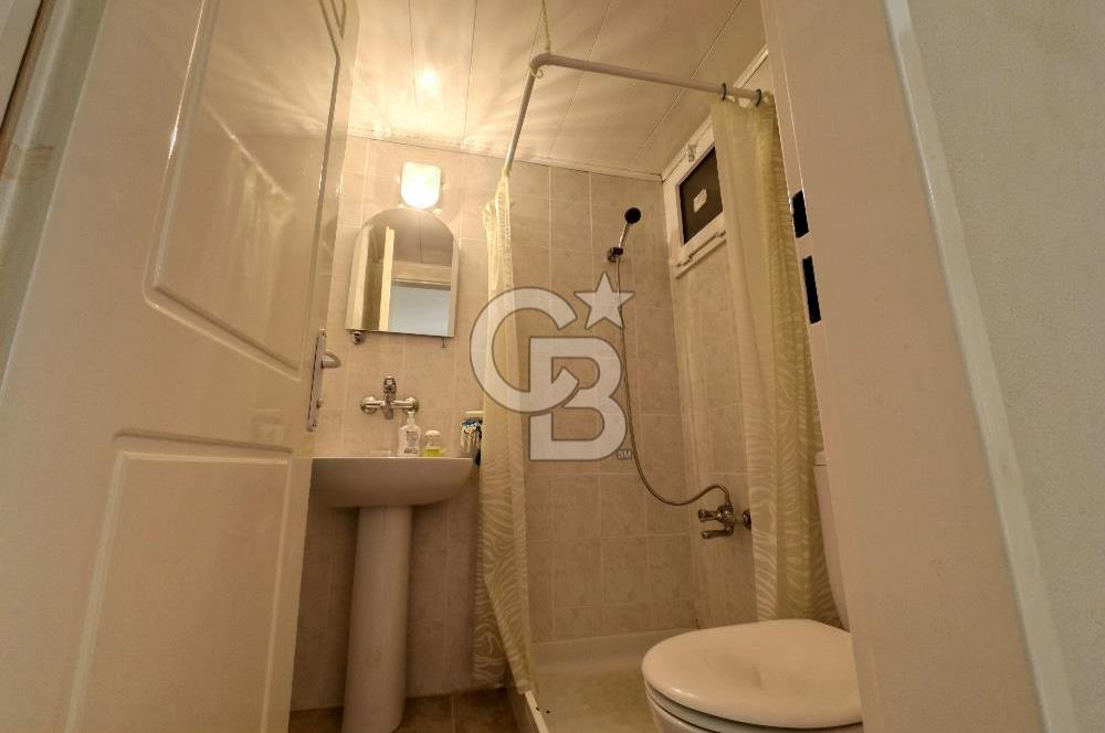 Karşıyaka Zübeydehanım Mah Kapalı Pazar Yeri Yanı Satılık 3+1