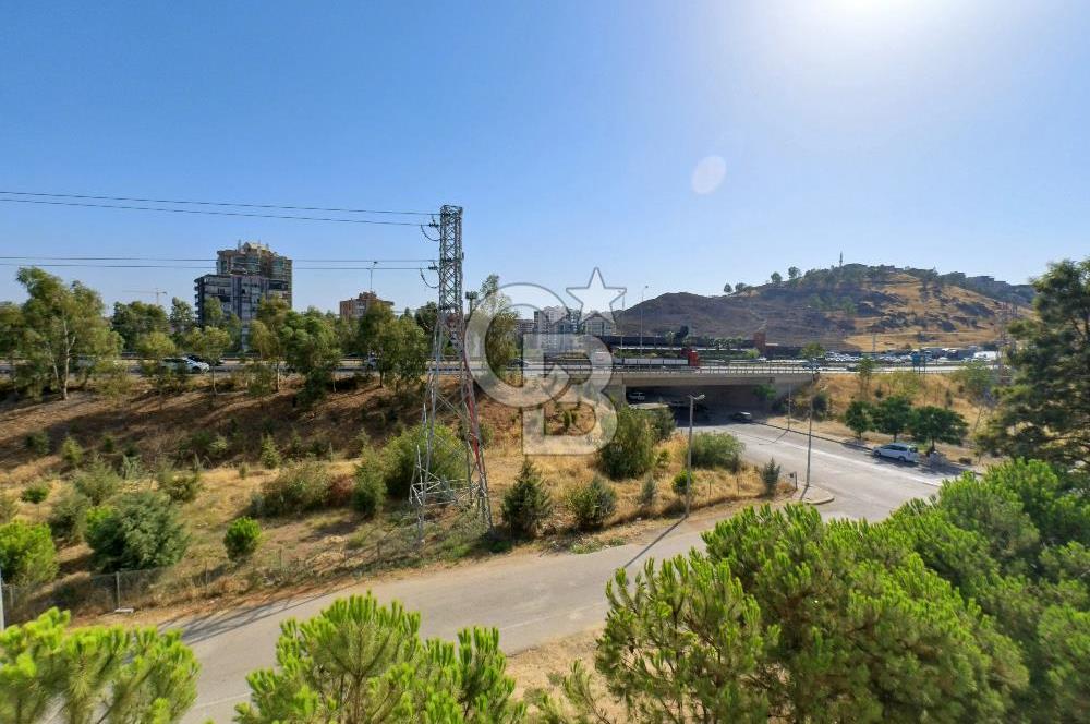 Karşıyaka Zübeydehanım Mah Kapalı Pazar Yeri Yanı Satılık 3+1