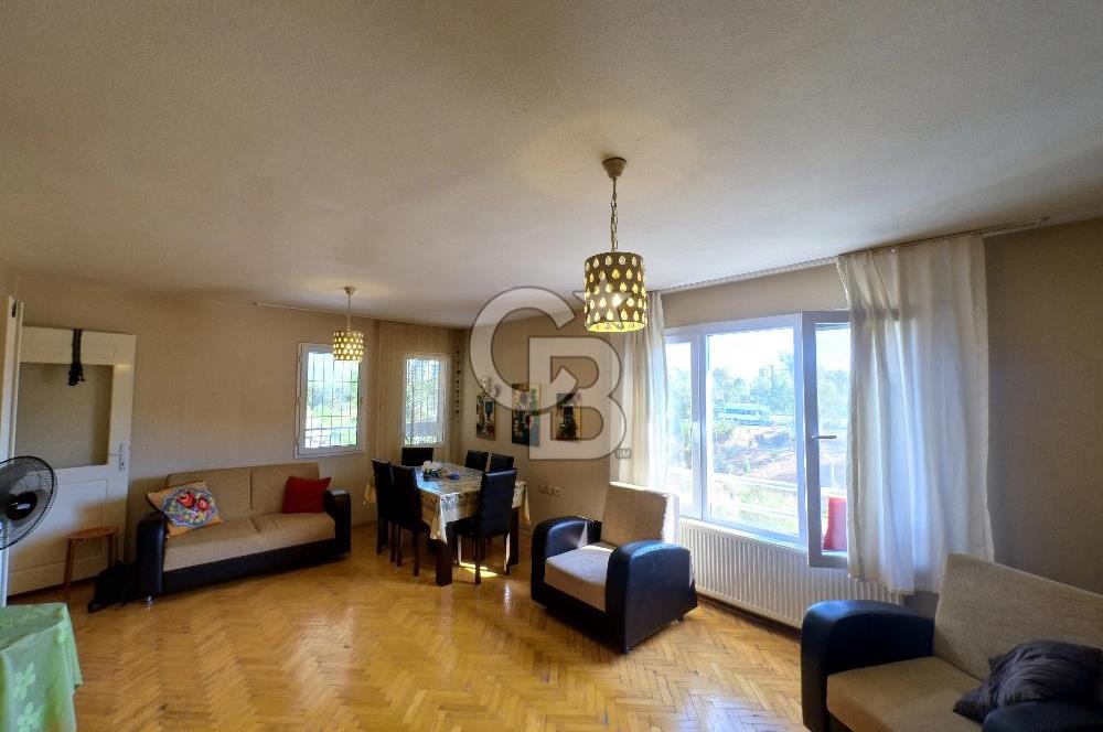 Karşıyaka Zübeydehanım Mah Kapalı Pazar Yeri Yanı Satılık 3+1