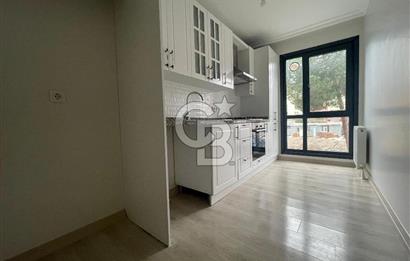 CADDE ÜZERİNDE MARMARAYA 4 DK 90 m2 TERASLI 2+1