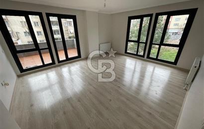 CADDE ÜZERİNDE MARMARAYA 4 DK 90 m2 TERASLI 2+1