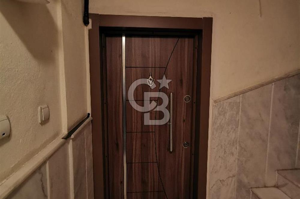 Karşıyaka Zübeydehanım Mah Kapalı Pazar Yeri Yanı Satılık 3+1