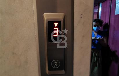 Karşıyaka Zübeydehanım Mah Kapalı Pazar Yeri Yanı Satılık 3+1