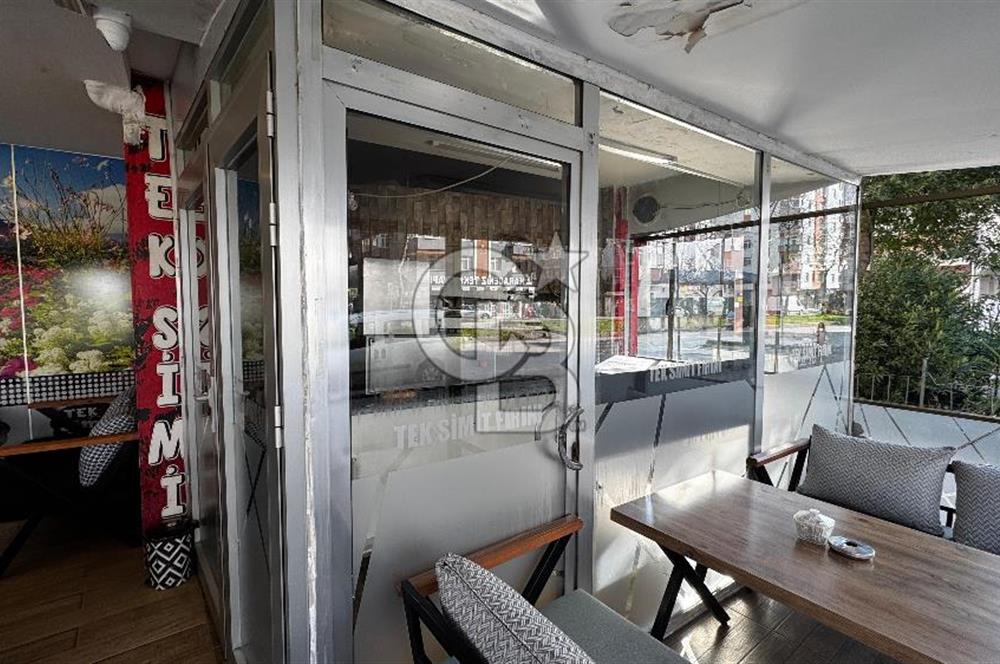 İLÇENİN EN İŞLEK ANA CADDESİNDE DEVREN KİRALIK İŞLETME.