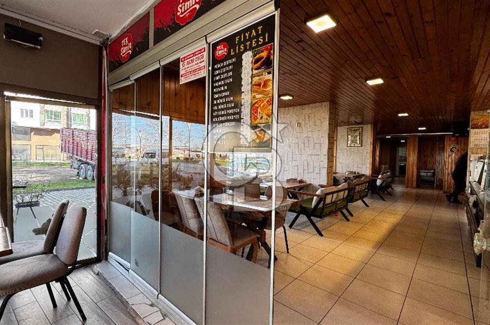 İLÇENİN EN İŞLEK ANA CADDESİNDE DEVREN KİRALIK İŞLETME.