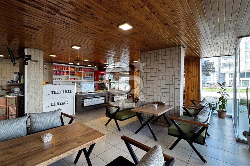 İLÇENİN EN İŞLEK ANA CADDESİNDE DEVREN KİRALIK İŞLETME.