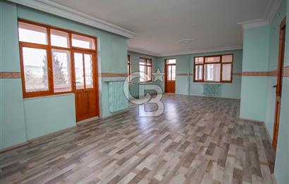 Paşaalanı Mahallesi’nde  Geniş 3+1 Satılık Daire