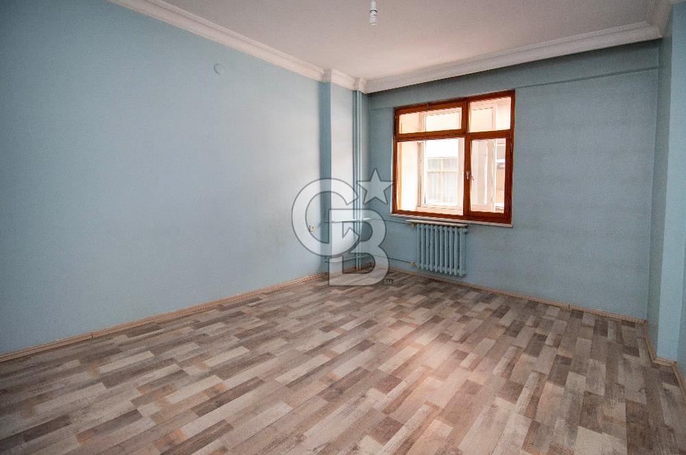 Paşaalanı Mahallesi’nde  Geniş 3+1 Satılık Daire