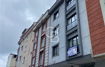 MÜKEMMEL LOKASYONDA 90 m2 FIRSAT ARA KAT 2+1 DAİRE