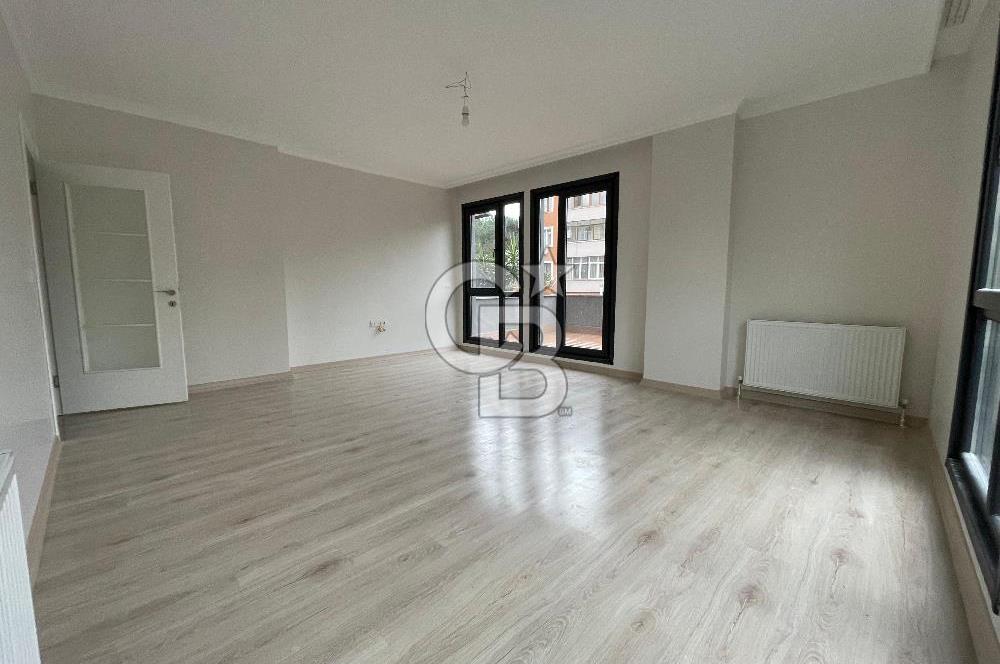 CADDE ÜZERİNDE MARMARAYA 4 DK 90 m2 TERASLI 2+1