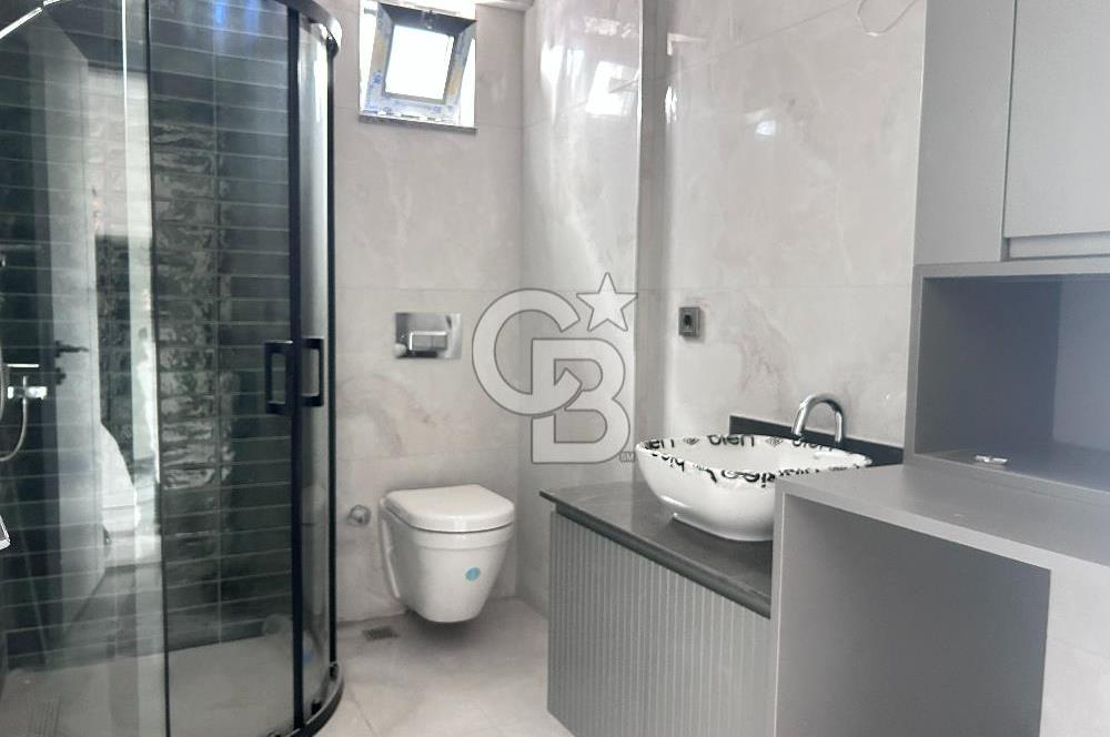 CB CLASS ESENTEPE HASTANESİNİN YANINDA SIFIR 2+1 BÜRO OFİS