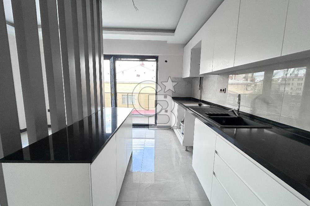 CB CLASS ESENTEPE HASTANESİNİN YANINDA SIFIR 2+1 DAİRE