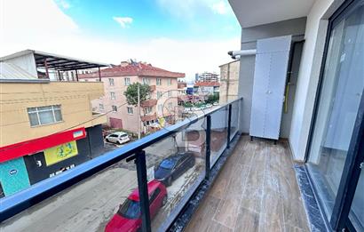 CB CLASS ESENTEPE HASTANESİNİN YANINDA SIFIR 2+1 BÜRO OFİS