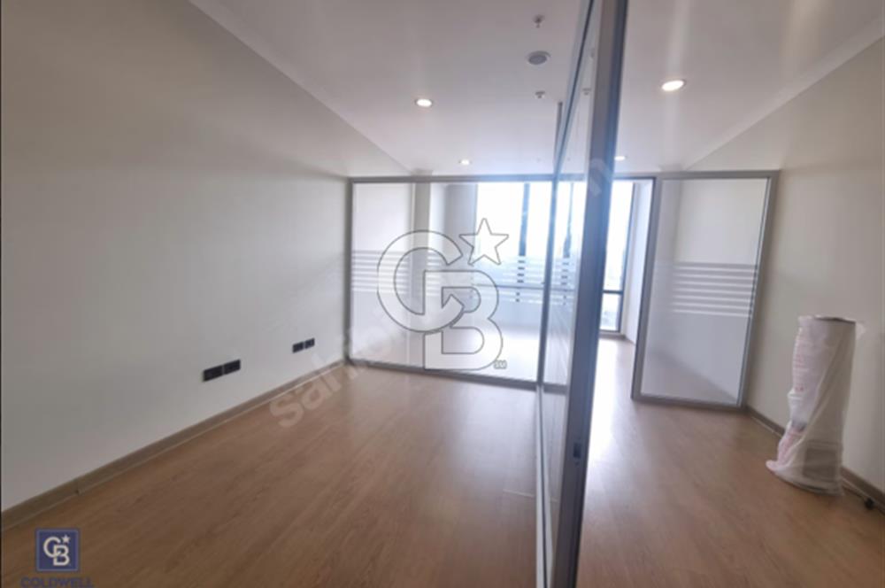 ATAŞEHİR VARYAP MERIDIAN BUSINESS'DA ALTERNATİFSİZ KİRALIK OFİS