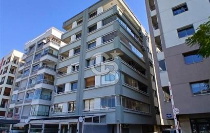 Bostanlının Merkezinde Satılık 3+1 Geniş ve Ferah Daire