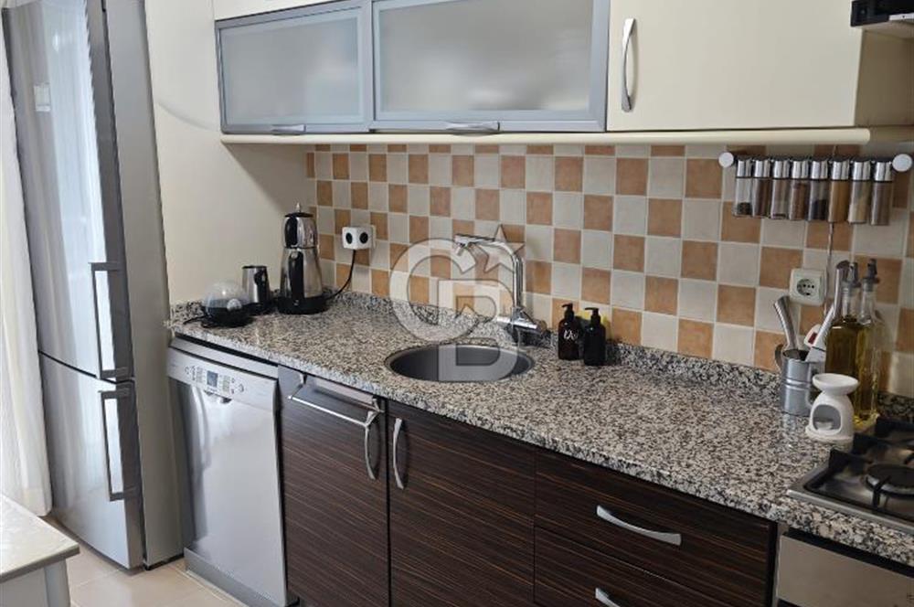 GAZİEMİR YEŞİLVADİ EVLERİNDE ARAKAT 3+1 KİRALIK DAİRE