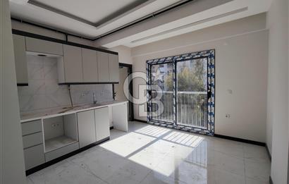 BORNOVA ÖZKANLAR'DA KİRALIK SIFIR 2+1 DAİRE