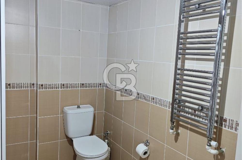 GAZİEMİR YEŞİLVADİ EVLERİNDE ARAKAT 3+1 KİRALIK DAİRE