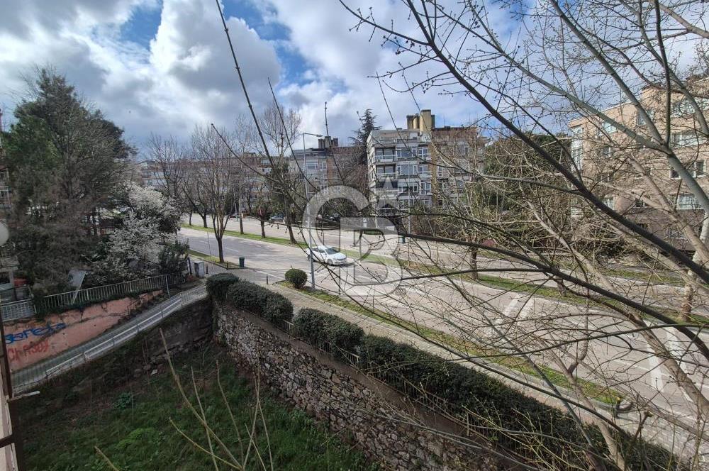 Kükürtlü Zübeyde Hanım Cad. Üzerinde Kiralık 3+1