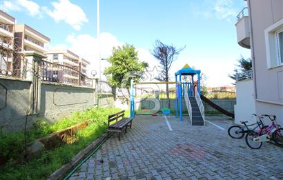 GAZİEMİR YEŞİLVADİ EVLERİNDE ARAKAT 3+1 KİRALIK DAİRE